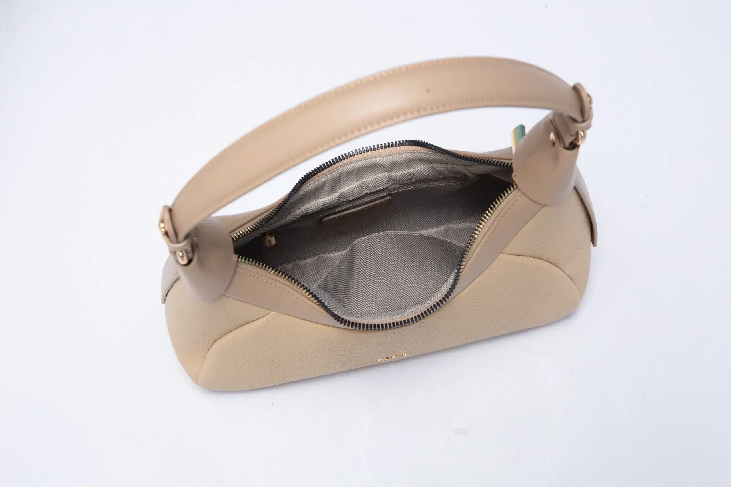 A petite women's handbag with an elegant design - beige - Image 7