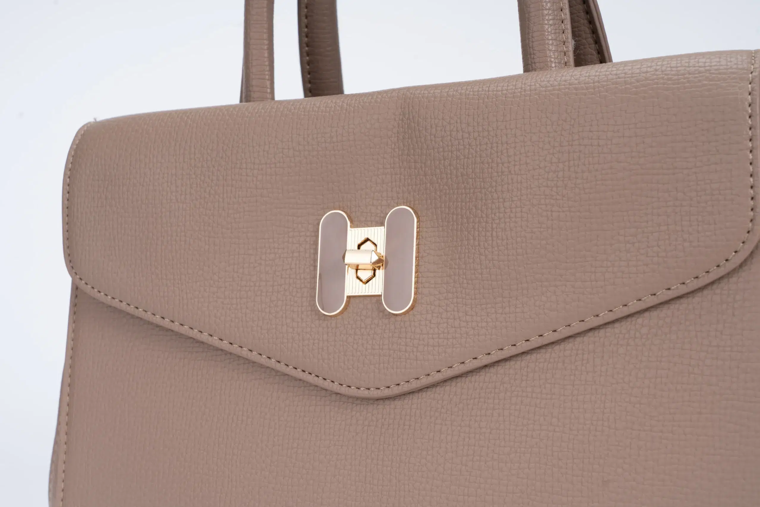 Set of Small Classic Leather Handbag with Wallet - Beige - Image 5