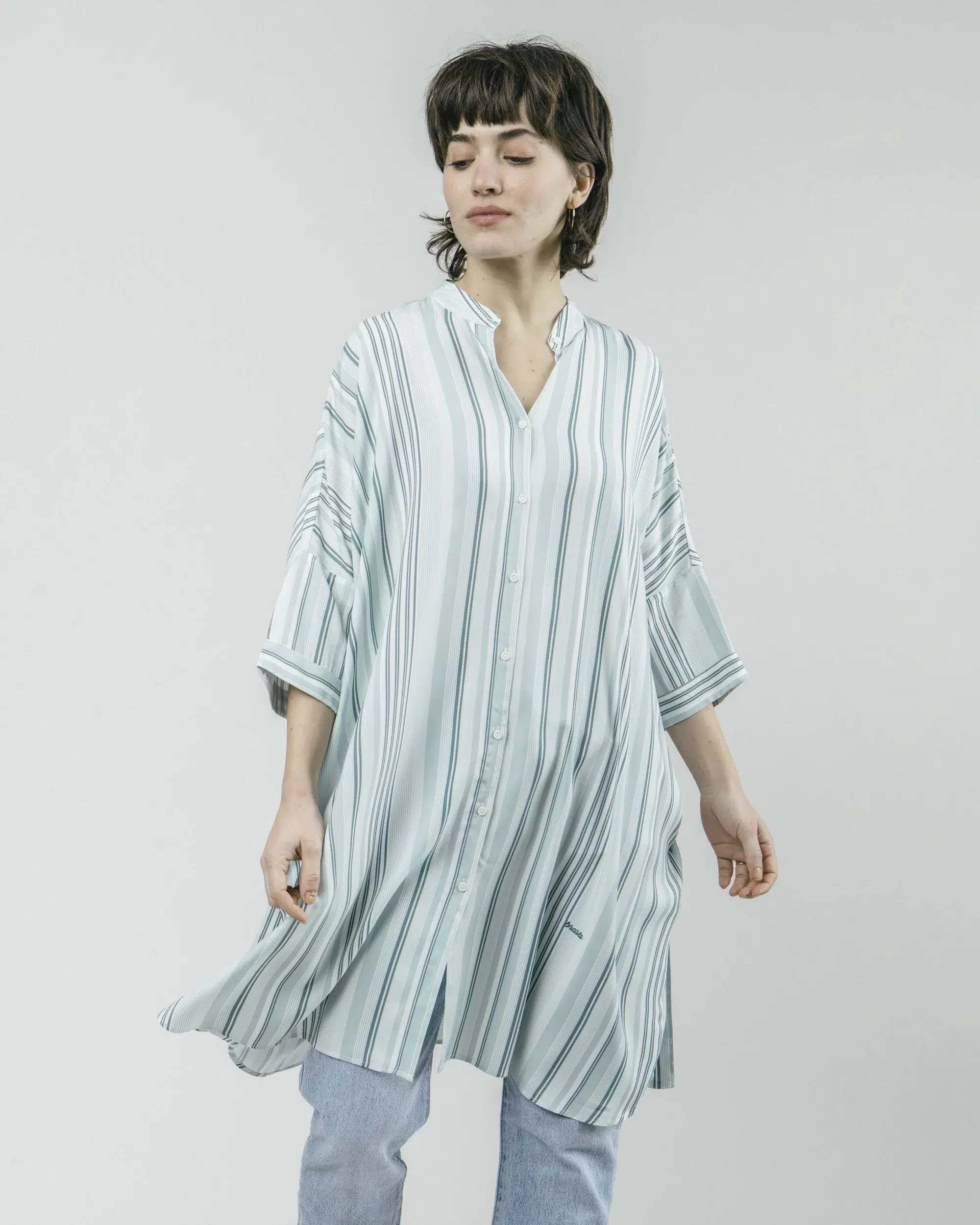 AP013 - Aqua Promenade Oversized Dress - Image 3