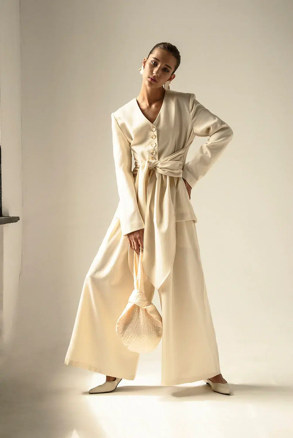 AP014 - Cream Vintage Wool Wide Leg Pants - Image 4