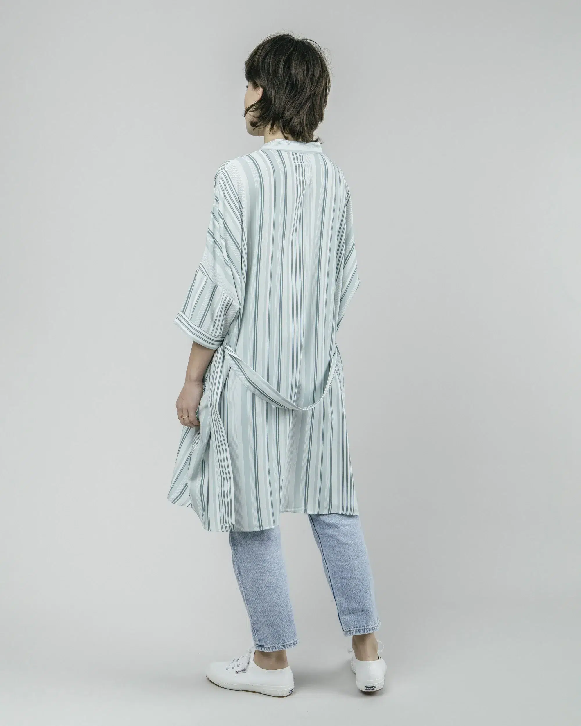 AP013 - Aqua Promenade Oversized Dress - Image 2